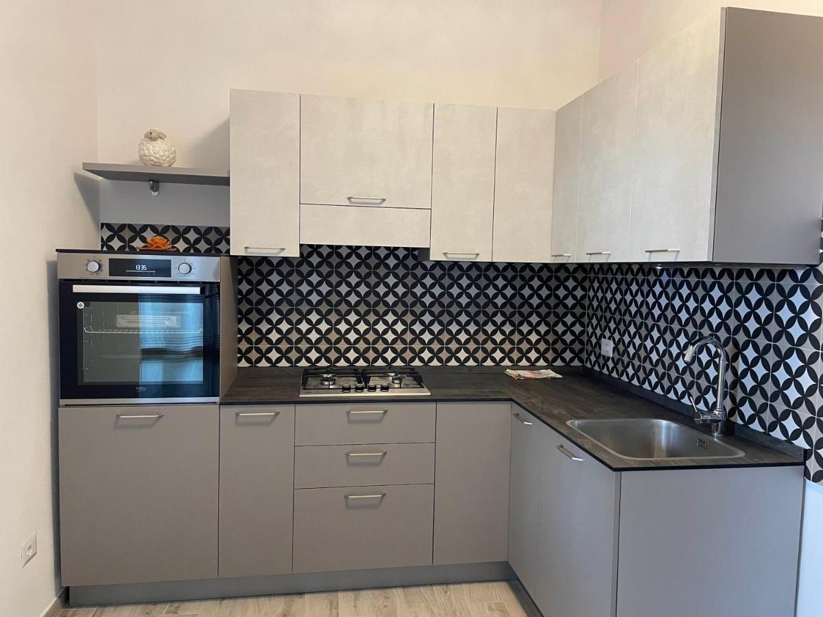 Casa Vacanza Le Case San Gimignano Bagian luar foto