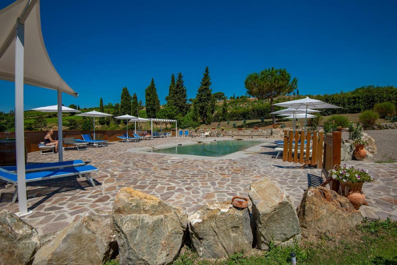 Casa Vacanza Le Case San Gimignano Bagian luar foto