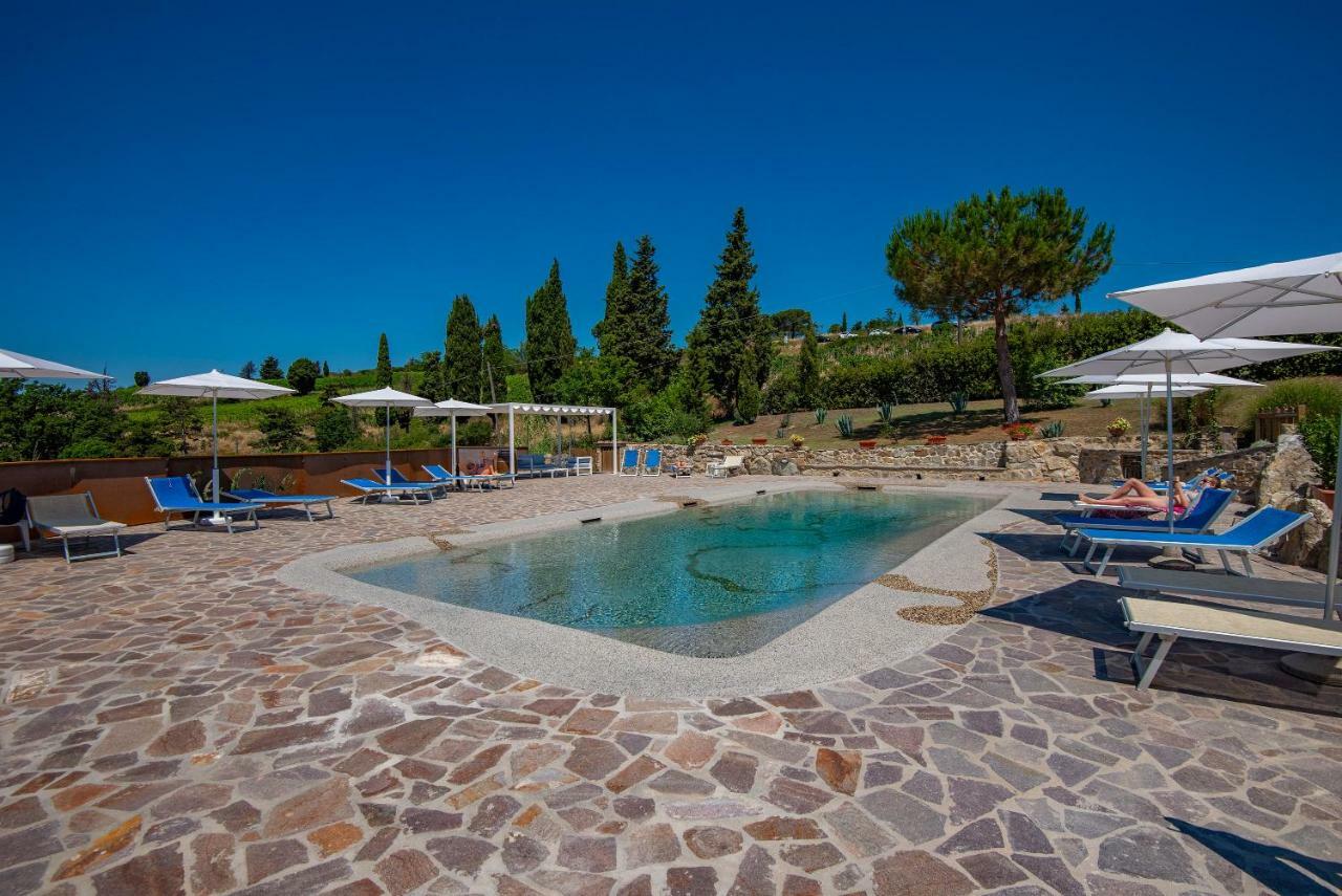 Casa Vacanza Le Case San Gimignano Bagian luar foto
